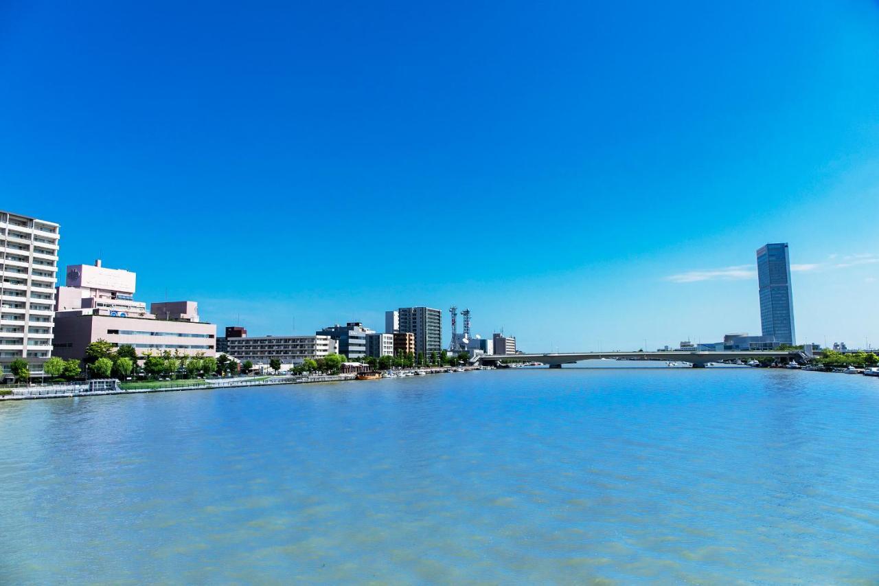 Niigata Grand Hotel Bagian luar foto