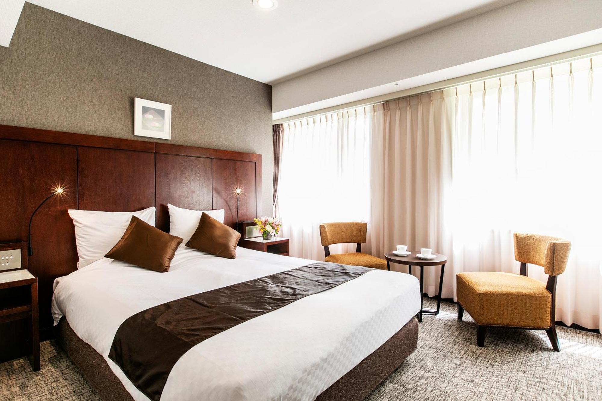 Niigata Grand Hotel Bagian luar foto