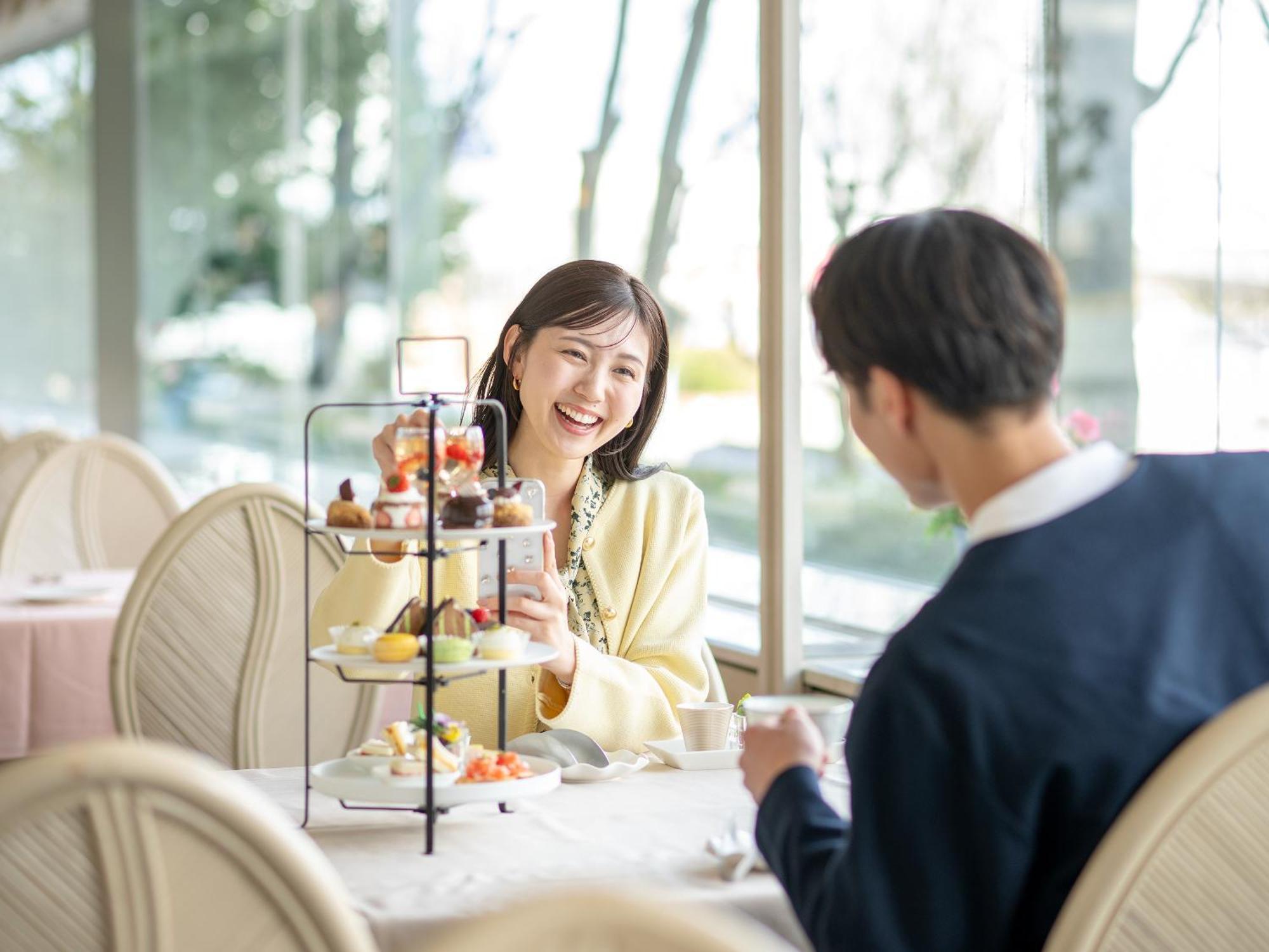 Niigata Grand Hotel Bagian luar foto