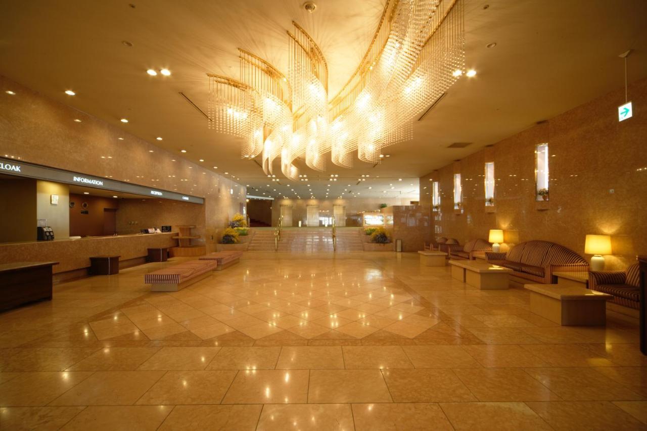 Niigata Grand Hotel Bagian luar foto